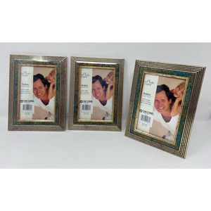 Decoral Stand or Hang Photo Frames 4" x 6" Gold Green Set of‎ 3
